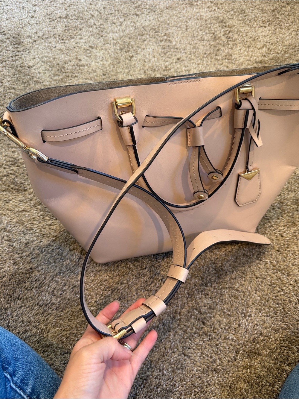 Michael Kors Pale Pink Leather Tote with Gold Hardware - Picture 2 of 5
